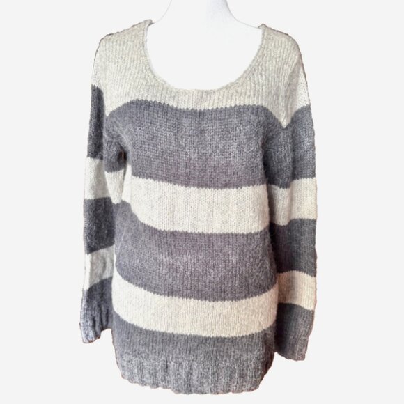 Vintage 90s GAP Women’s Gray & Navy Striped Sweater Acrylic Alpaca Blend Size M - Picture 1 of 7